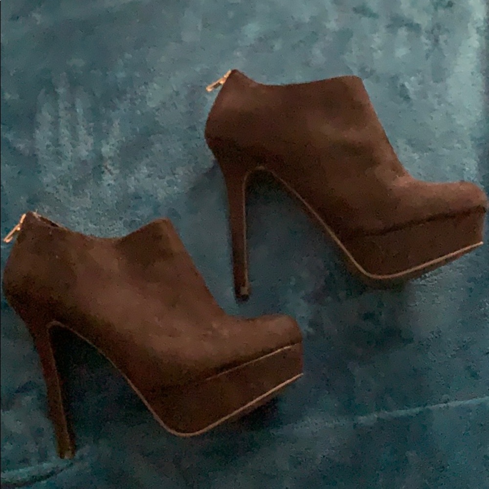 Ankle Heels